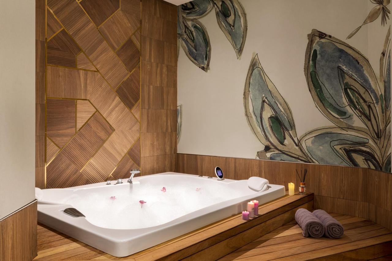 Wyndham Bukhara Hotell Eksteriør bilde